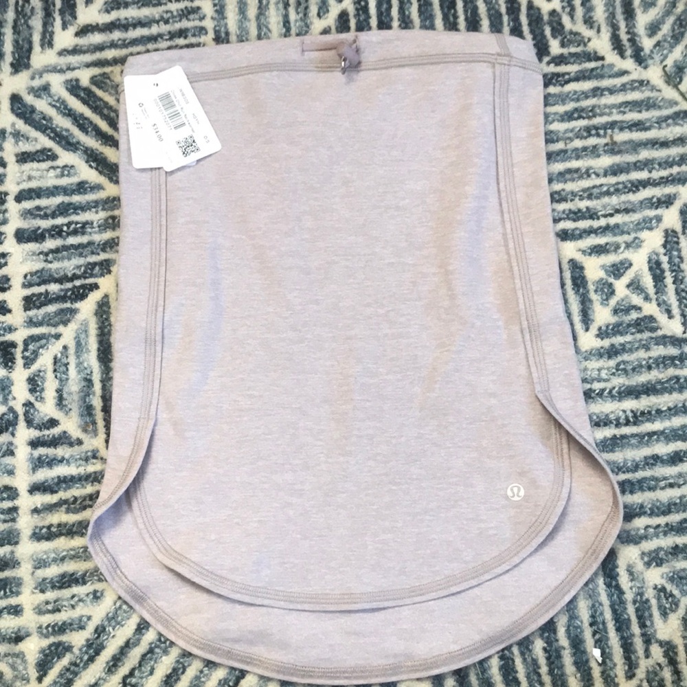 Lululeamon athletica neck warmer
